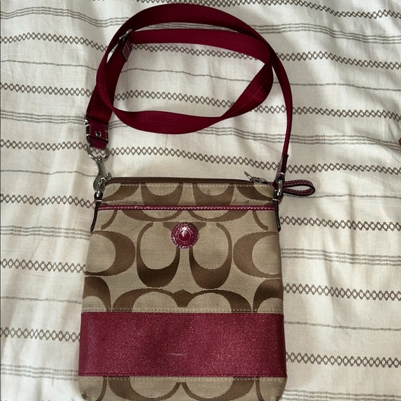 Coach Kids Crossbody Bag in Burgundy and Tan - Picture 1 of 3